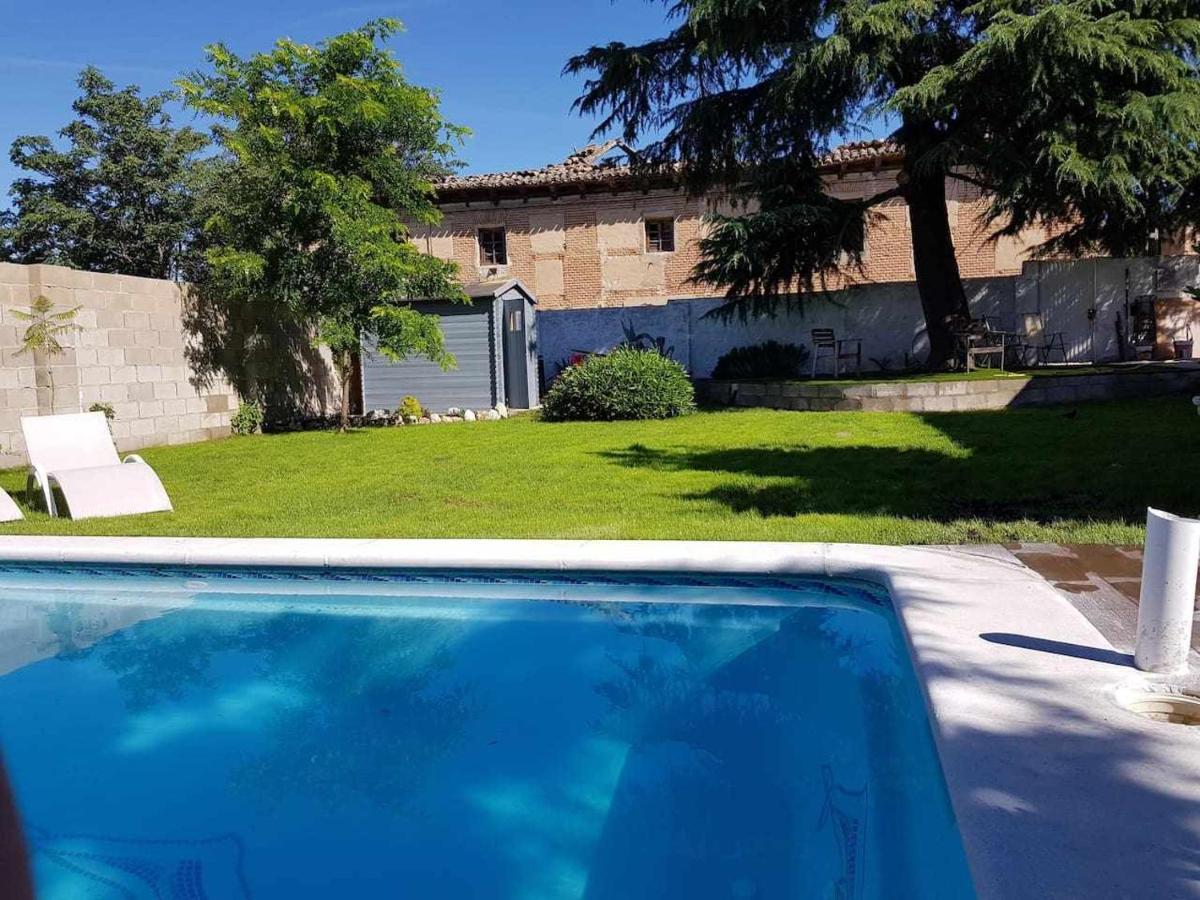 Casa De Campo Con Piscina 12 Personas Βαγιαδολίδ Εξωτερικό φωτογραφία